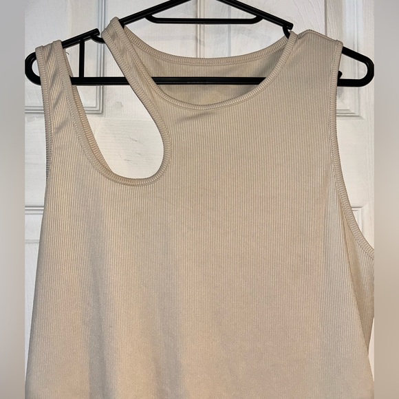 SHEIN Curve Hollow Out Body Suit Beige Size 1X - Picture 6 of 8